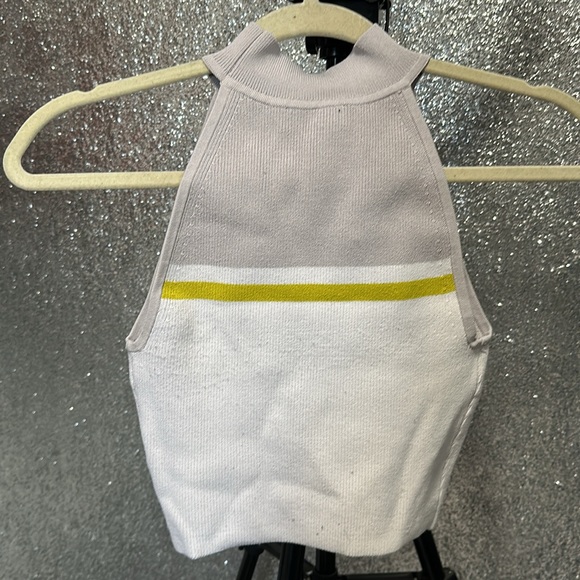 Aritzia BABATON - Knit Crop Tank Top - Picture 3 of 6